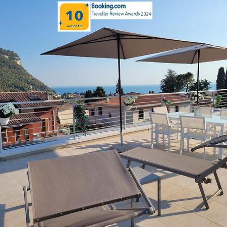 Garda view - Nuovo appartamento con solarium vista lago Esterno foto