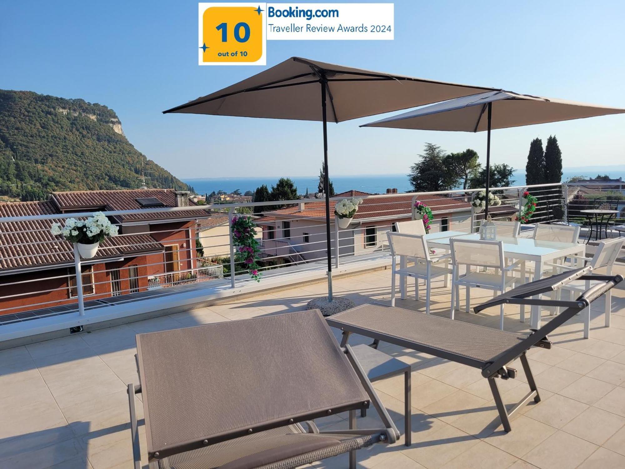 Garda view - Nuovo appartamento con solarium vista lago Esterno foto