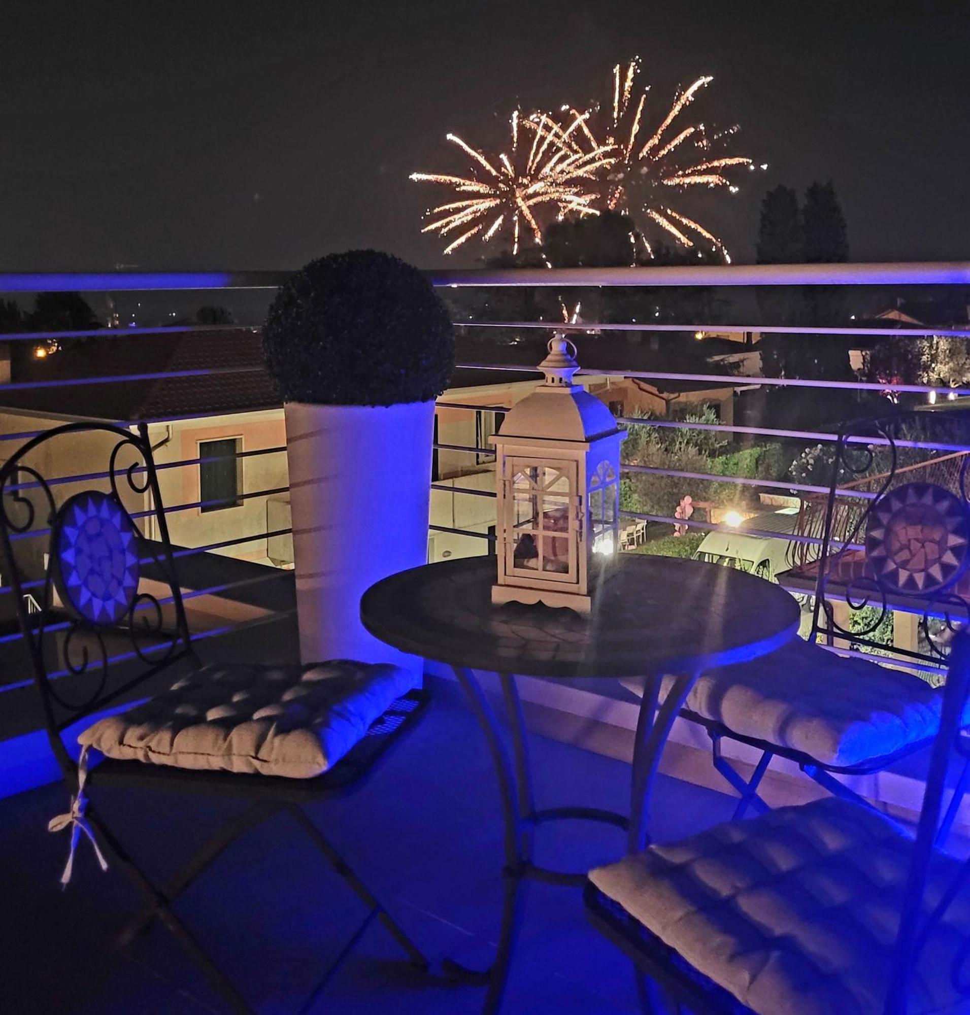 Garda view - Nuovo appartamento con solarium vista lago Esterno foto